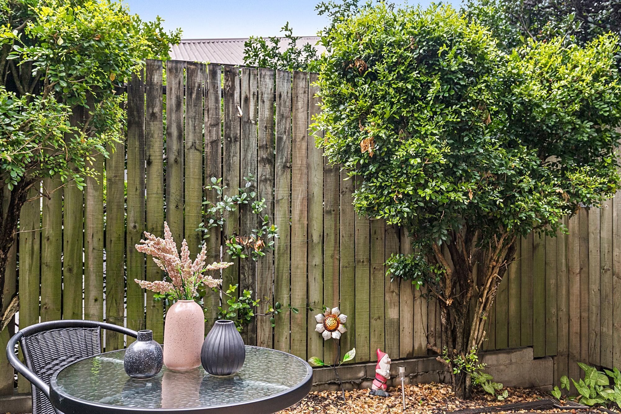 Cosy Townhouse With Patio, Parking Near Hospital