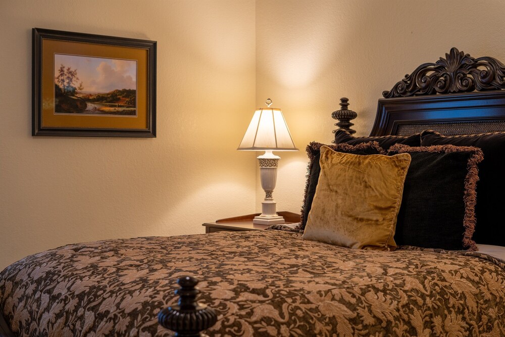 Luxury Home in a ResortLike Estate Carbondale Vrbo