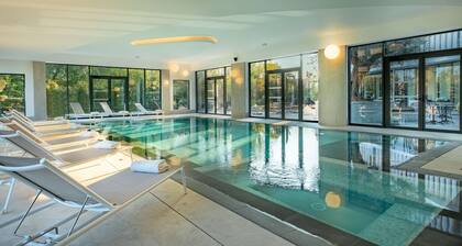 Golden Tulip Lyon Ouest Techlid - Hotel and Spa