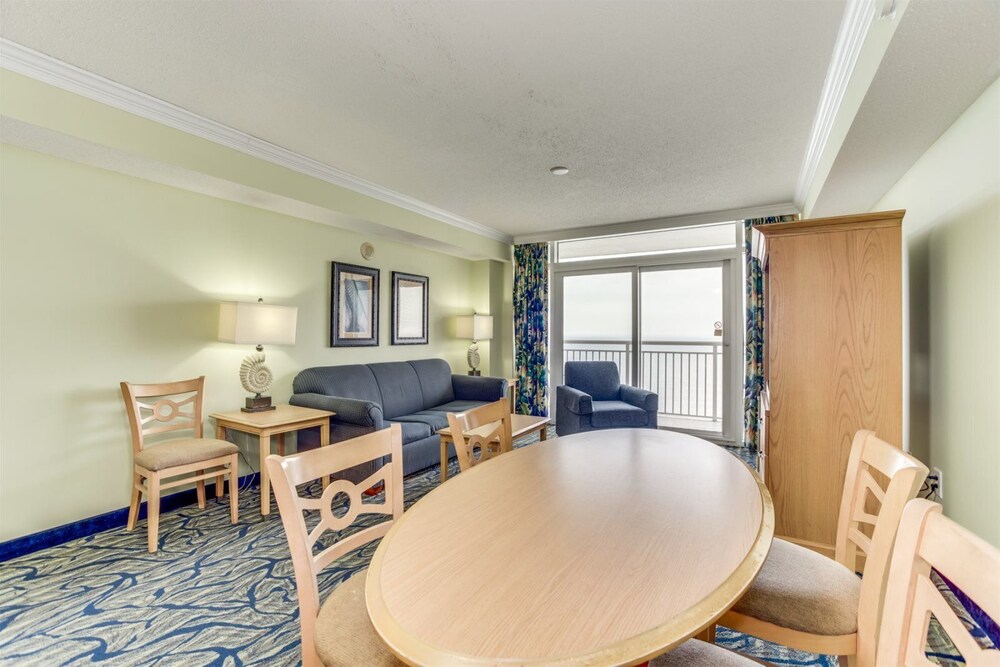 Paradise Resort Myrtle Beach ESCAPE!