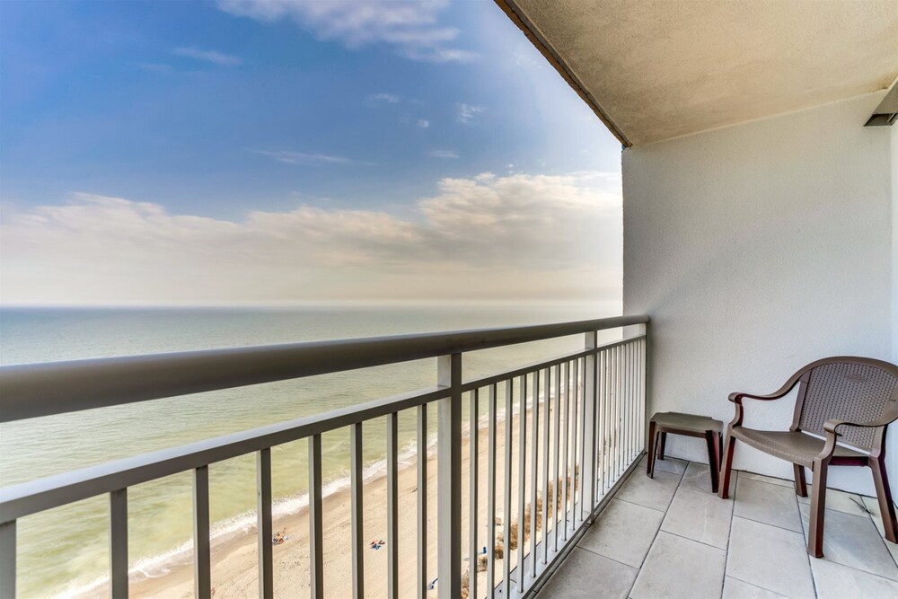 Paradise Resort Myrtle Beach ESCAPE!