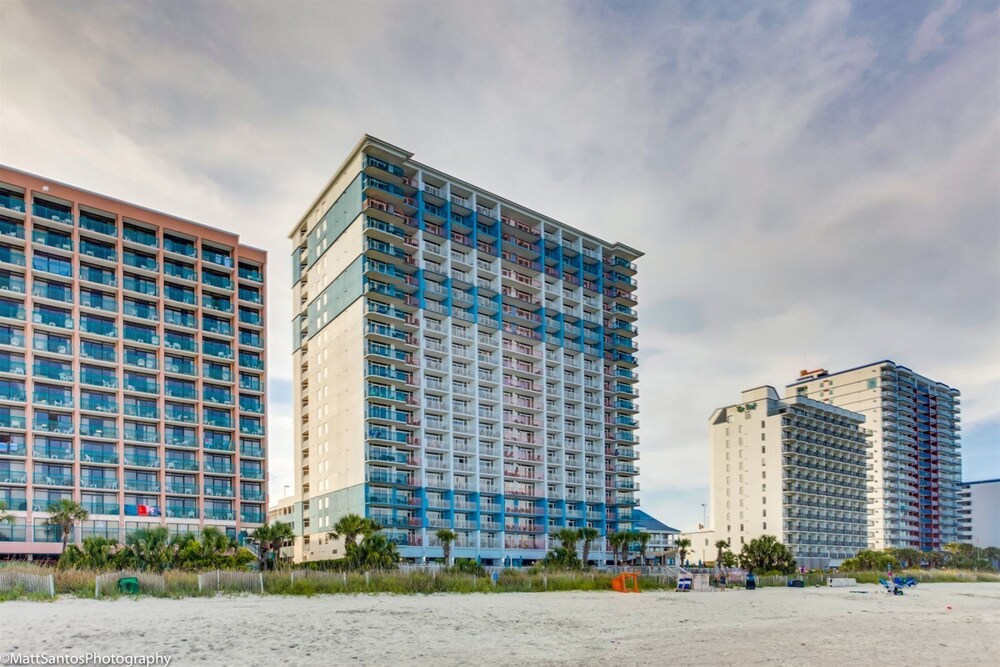 Paradise Resort Myrtle Beach ESCAPE!