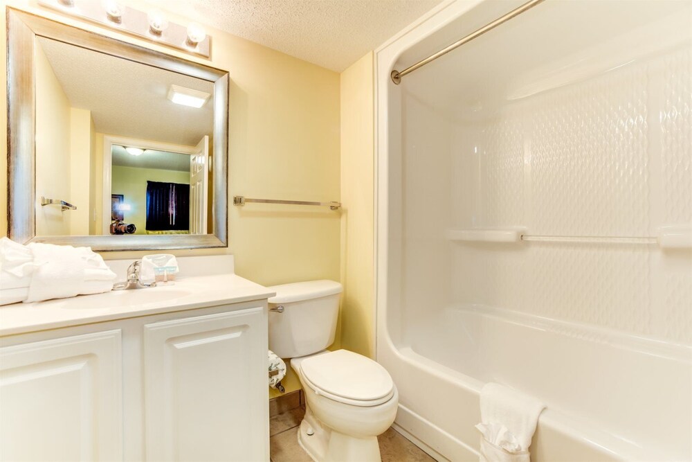 Paradise Resort Myrtle Beach ESCAPE!