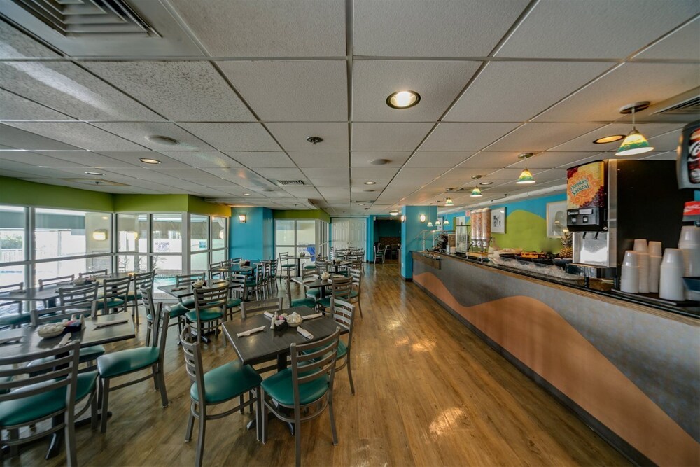 Paradise Resort Myrtle Beach ESCAPE!