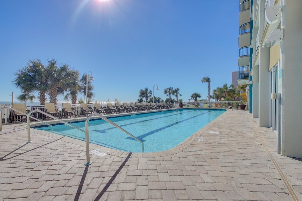 Paradise Resort Myrtle Beach ESCAPE!