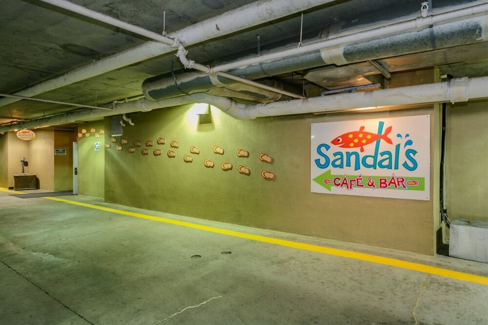 Paradise Resort Myrtle Beach ESCAPE!