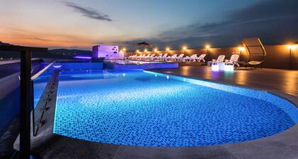 Casaloma Hotel