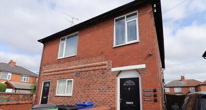 Rustic Apartment in Doncaster near Doncaster Racecourse