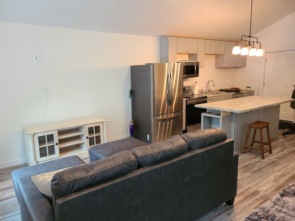 Track and seasonal rental, Saratoga Springs Room Prices & Reviews Travelocity