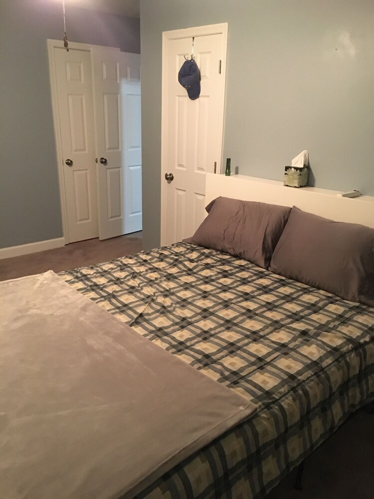 Entire House Near JMU Harrisonburg FeWodirekt