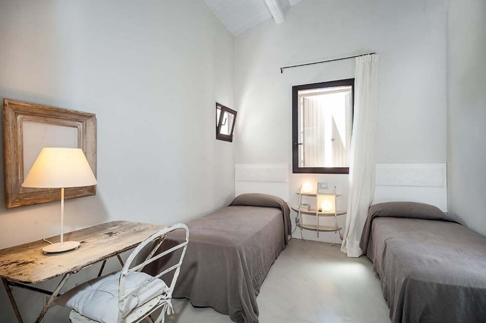 holiday vacation large villa rental italy, sicily Scicli Vrbo