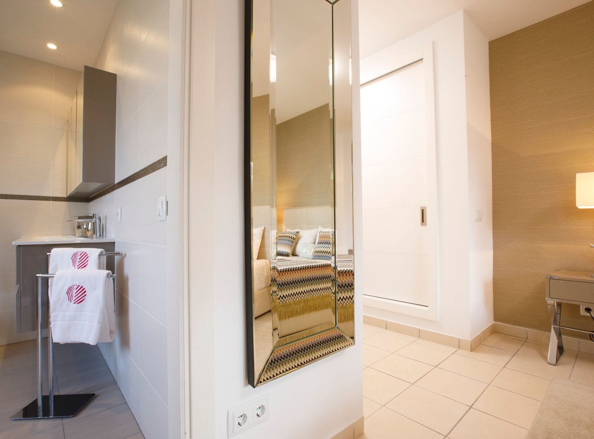 Villa Zafiro, Wifi, Piscina, Barbacoa, Parking, Glamour en Portals Nous in Calvia, Spain
