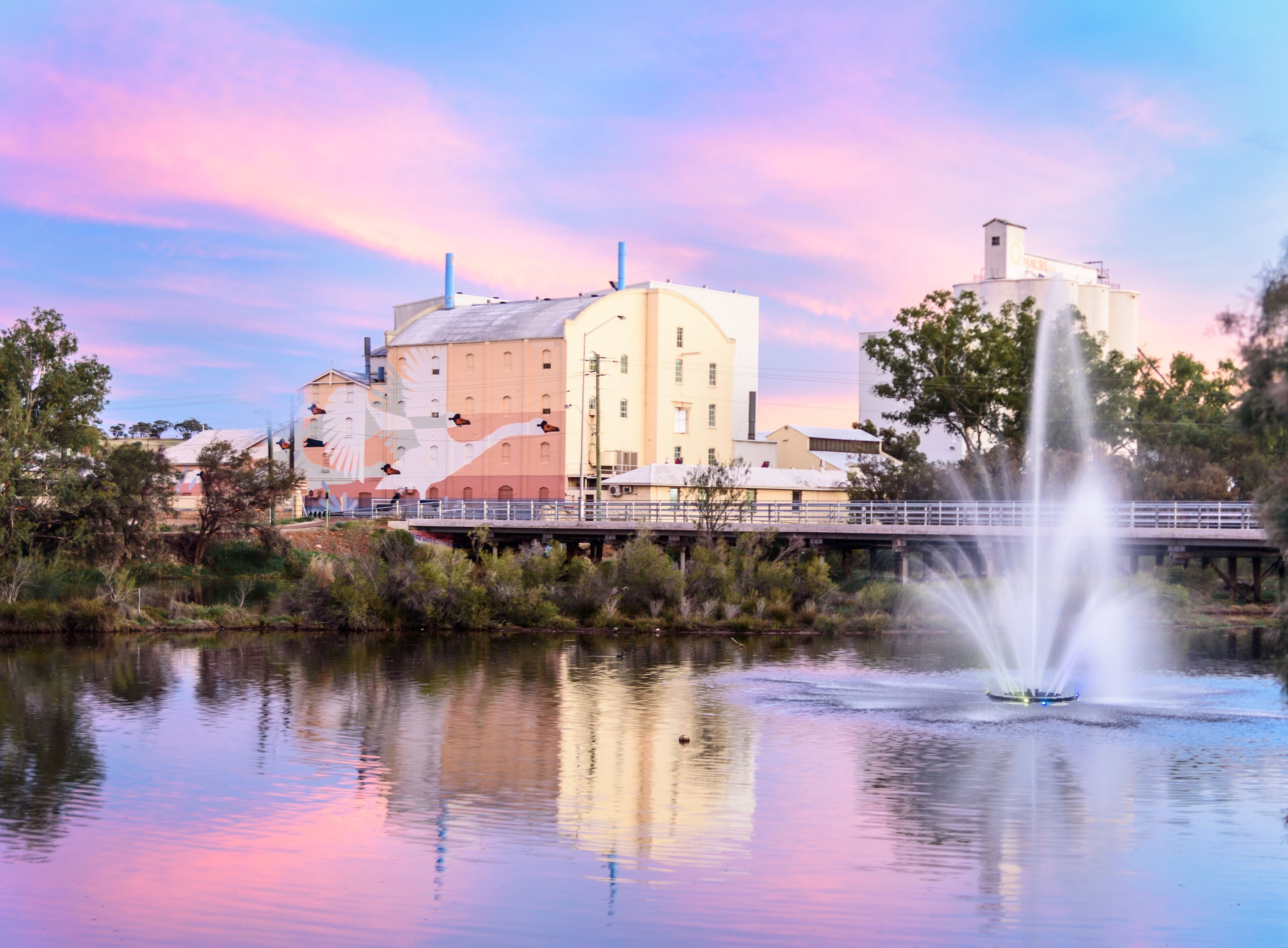 Boucher Manor - Eight Guest Apartment
