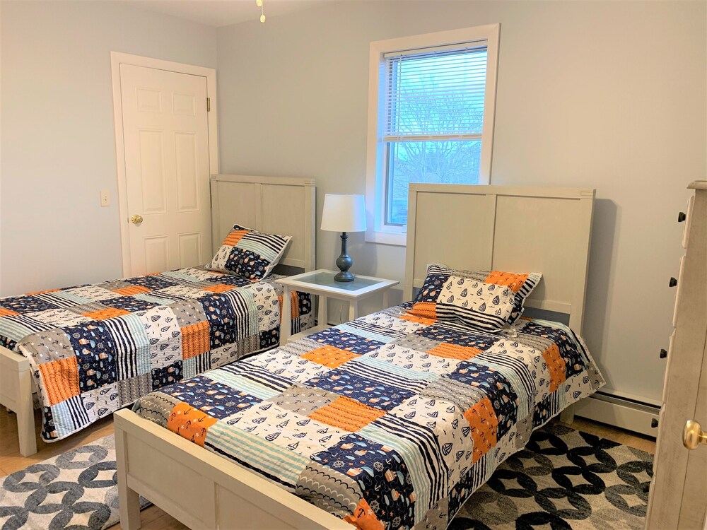 Sakonnet Point Harbor View Beach Access Handicap Accessible In Little Compton Hotel Rates Reviews On Orbitz