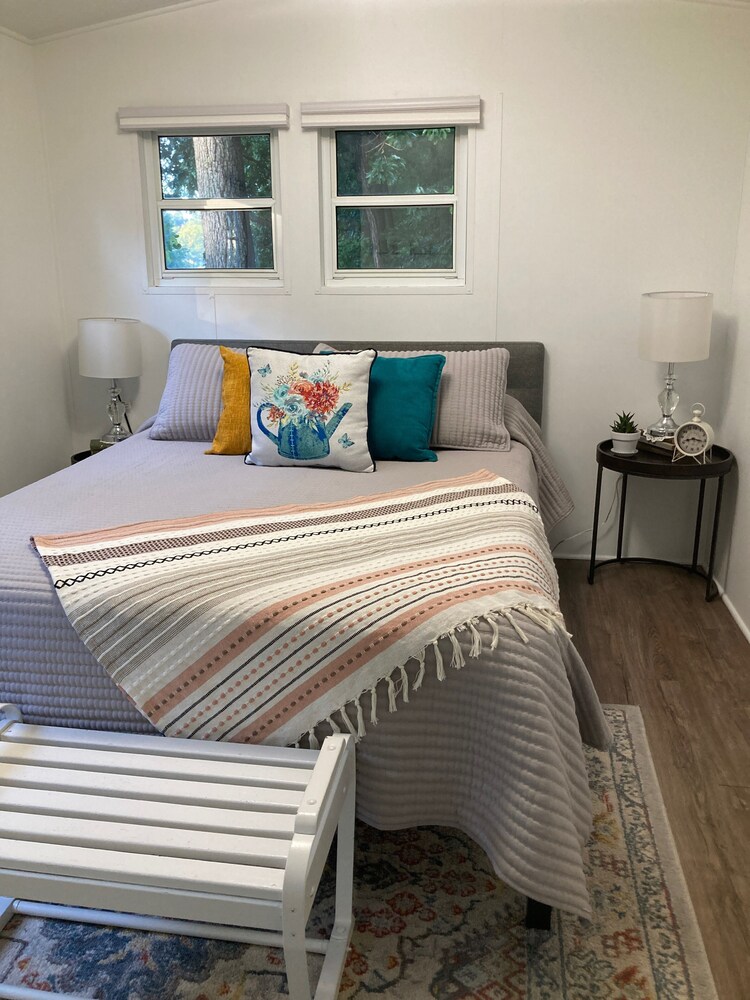 Couples Hideaway, Lake MI not far, Shipshewana close, Nature, Trails, Wildlife Cass County Vrbo