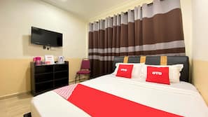 Free WiFi, bed sheets