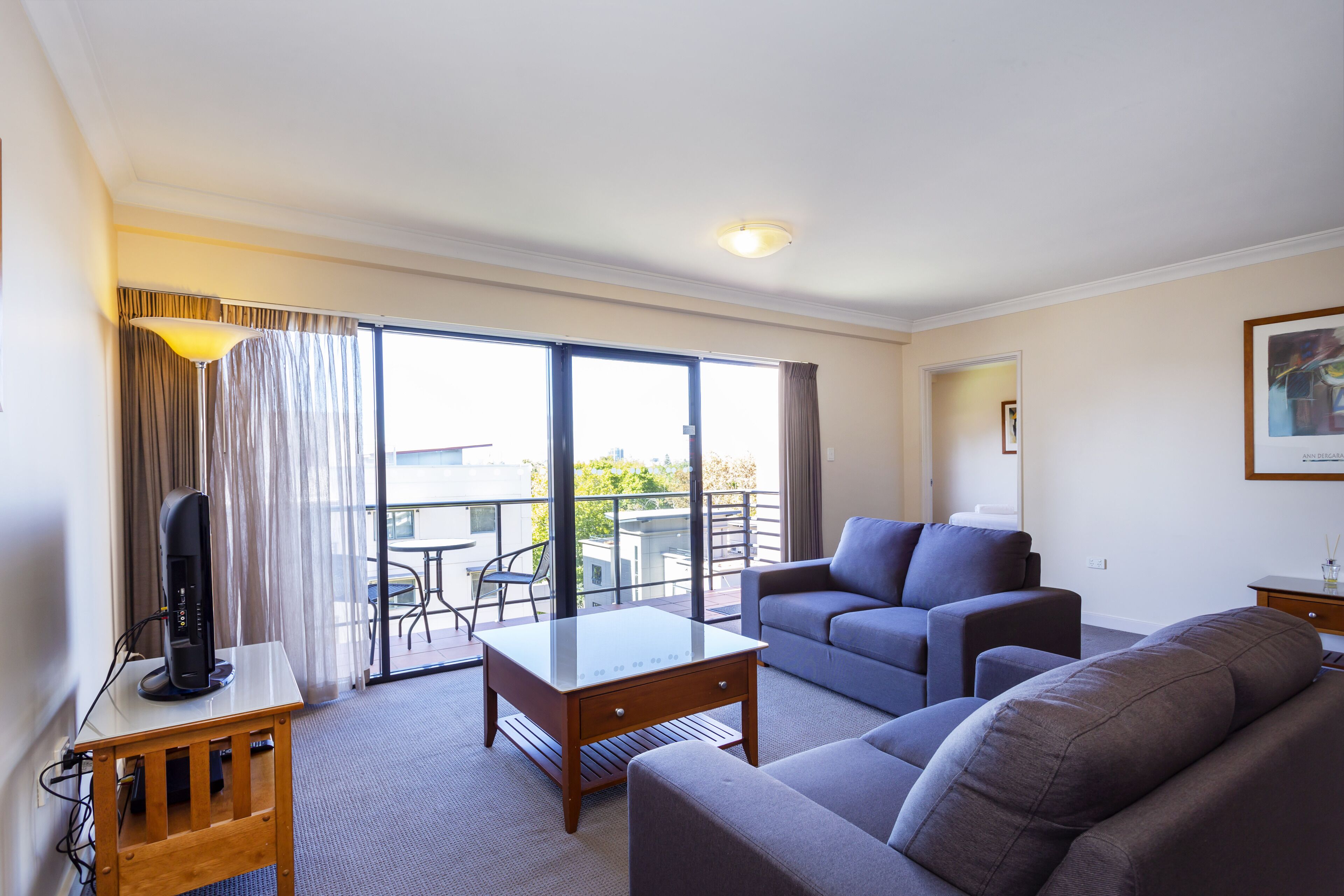 Nesuto Mounts Bay Apartment - Executive Escapes