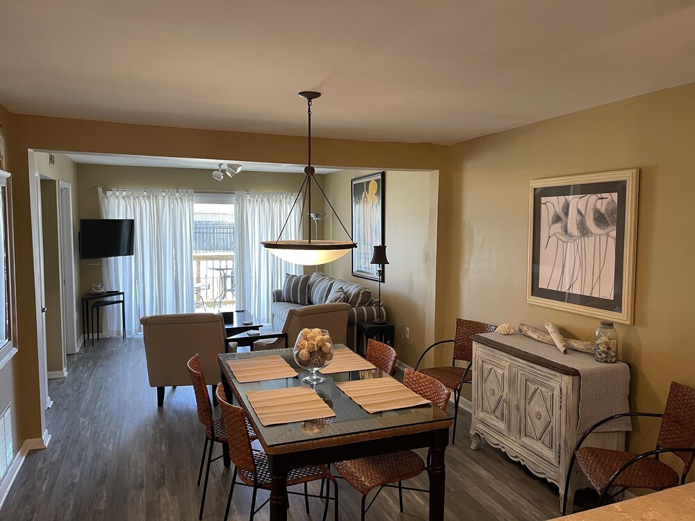 Salt Air Retreat - Rehoboth Beach