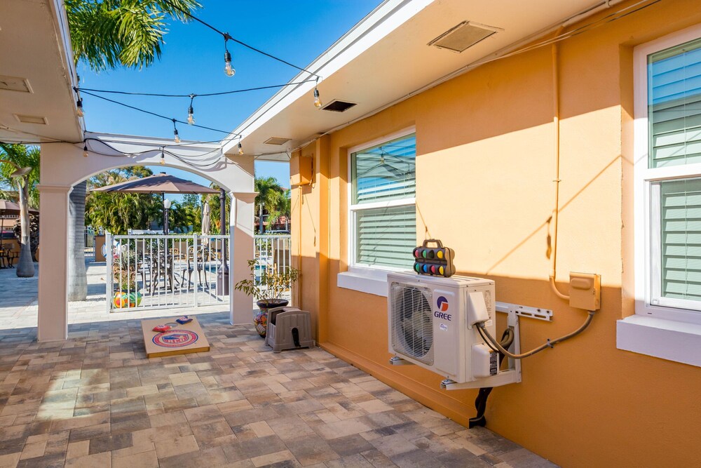 Upham Beach Inn in St. Petersburg Clearwater Best Rates & Deals on