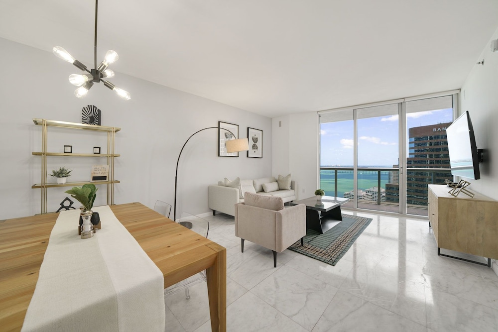 ★ FABULOUS 2BR UNIT | W RESIDENCES ICON BRICKELL ❤️