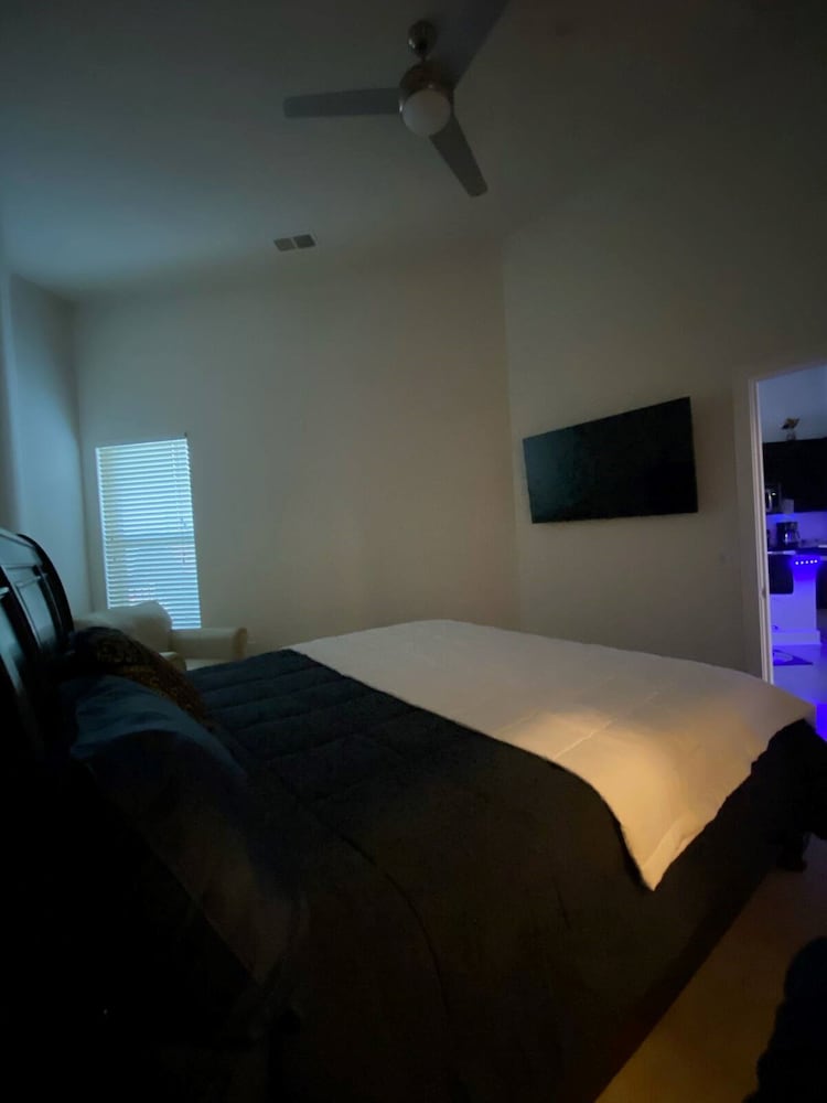 Buckhead Soothing Blue