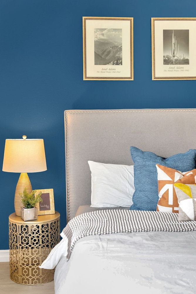 An Beautiful Designed Home in LA Suburb For Family Stevenson Ranch Vrbo