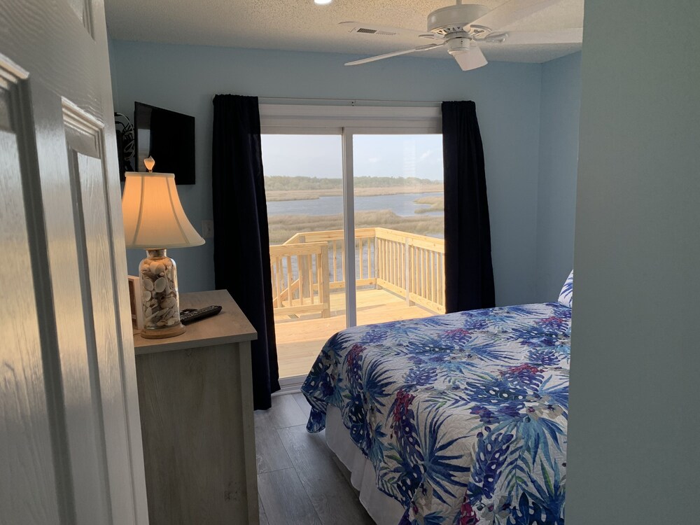 Mango Tango Oceanview, sound access, pet friendly(with fee) + linens