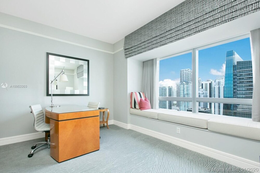 Four seasons condo hotel studio unit *Please message for availability