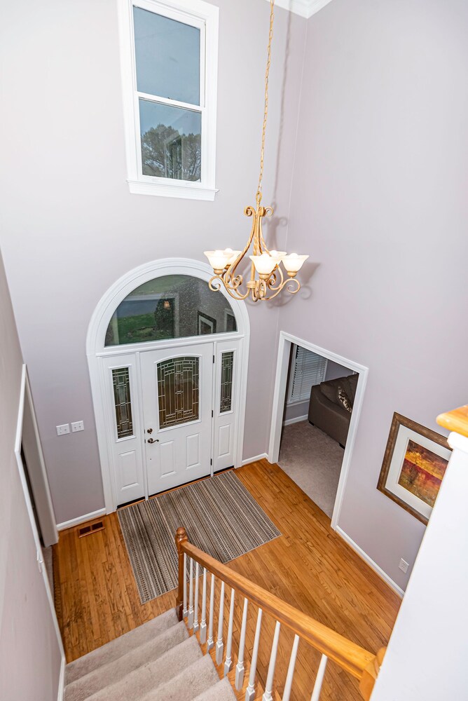 New Listing! Large Luxury House with HUGE backyard near Lake Norman