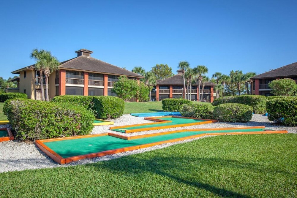 Spacious Unit, Near Washington Oaks State Park Beach, Onsite Pool