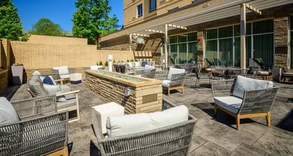 Courtyard by Marriott Raleigh Cary Crossroads