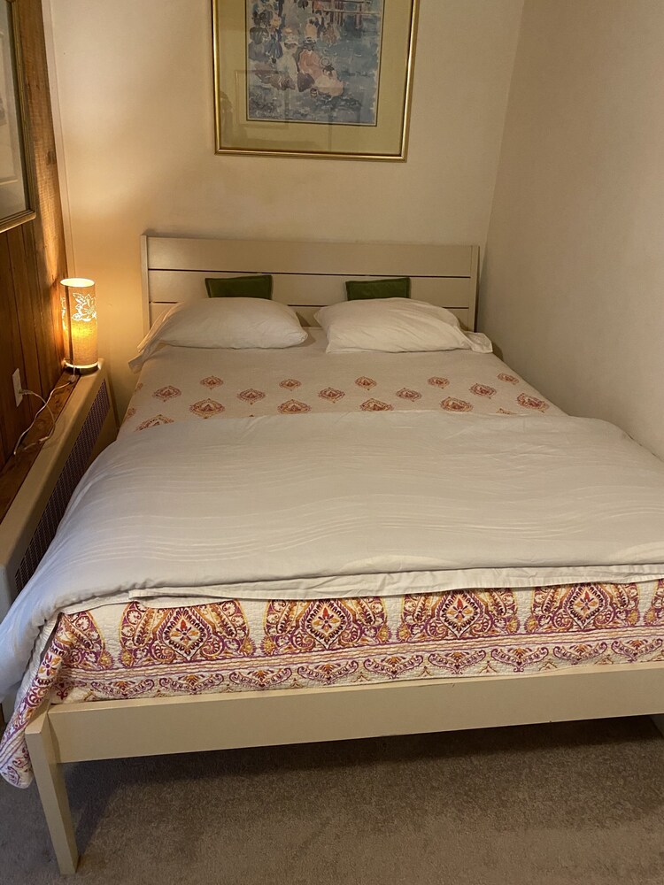 Beaches, Trails, Hammock, FirePit, Peaceful! Cape Elizabeth Vrbo