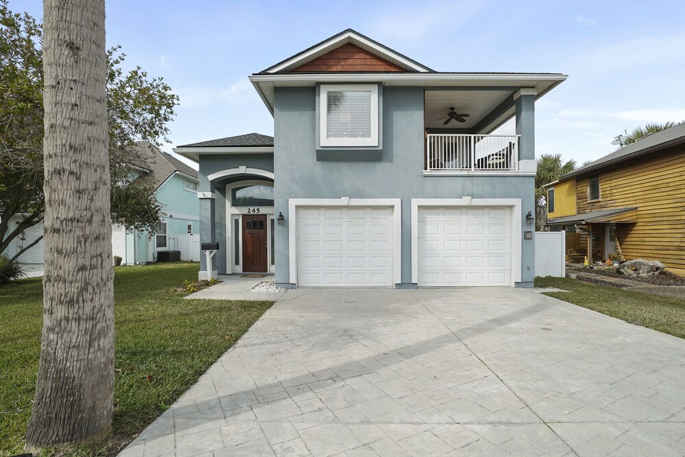 Jax Beach Bungalow+Hot Tub Swim Spa+Beach Access