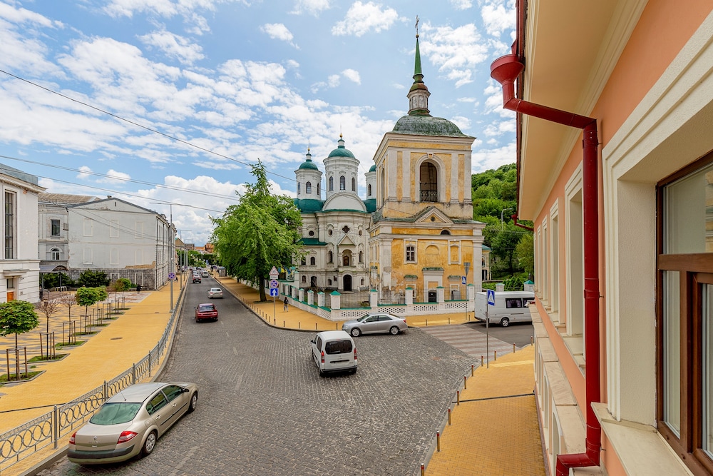 Photo - KONTRAKT Boutique Hotel