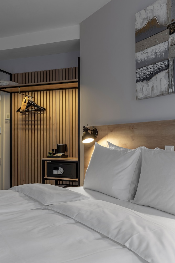 Photo - KONTRAKT Boutique Hotel