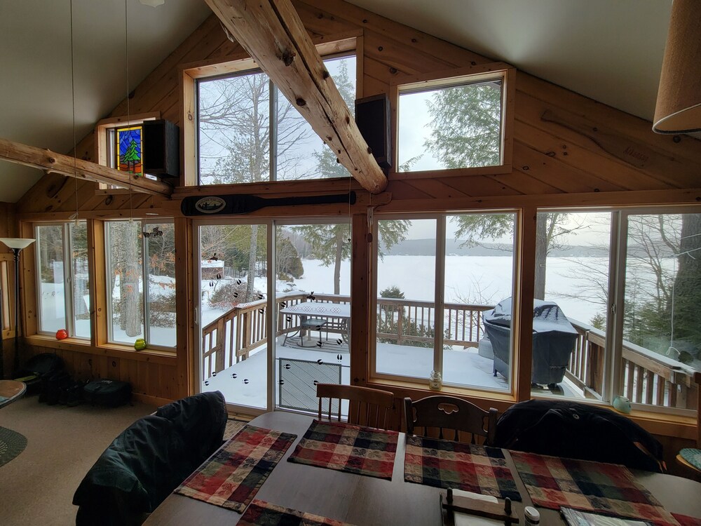 Rustic cabin at Cricket Cove on Maidstone Lake, Vermont, Room Prices