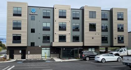 Salish Inn