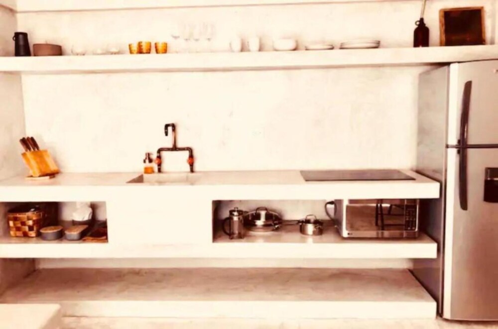 MADRE Holbox Apartments & Suites