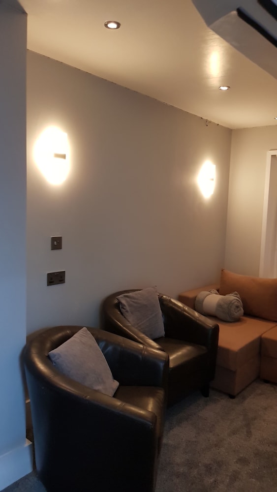 Impeccable 2-bed Apartment in Blackpool