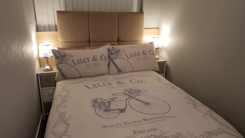 Impeccable 2-bed Apartment in Blackpool