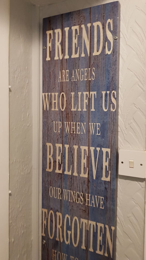 Impeccable 2-bed Apartment in Blackpool