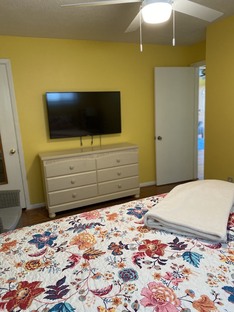 Cheers Vermilion Ohio Vermilion Vrbo