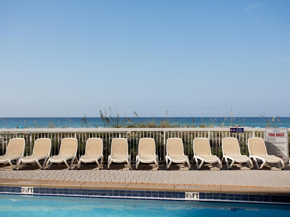 Spectacular Views | Free Seasonal Beach Service & Resort-Style Amenities