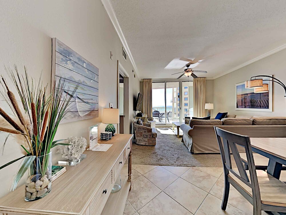 Spectacular Views | Free Seasonal Beach Service & Resort-Style Amenities