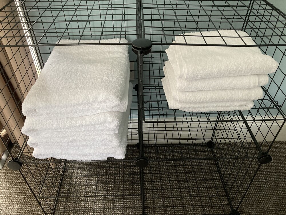 Homewood Airbnb, Combe Martin, Devon 300m to the Beach! Reviews