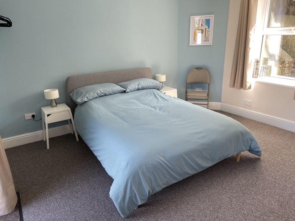 Homewood Airbnb, Combe Martin, Devon 300m to the Beach! Reviews