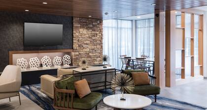 Fairfield Inn & Suites by Marriott Savannah I-95 North