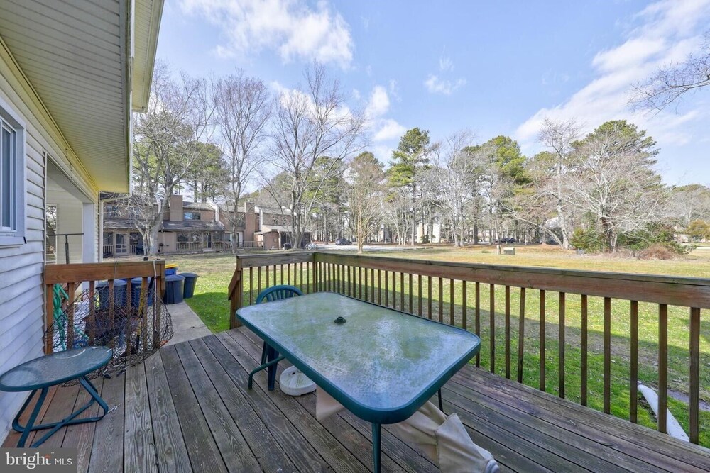 8BR / 3BA in Bethany Beach - walk to town and beach - pet friendly 