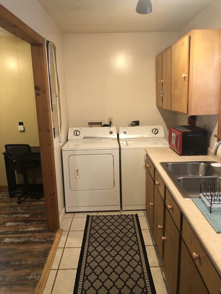 The Little Cottage in Maggie