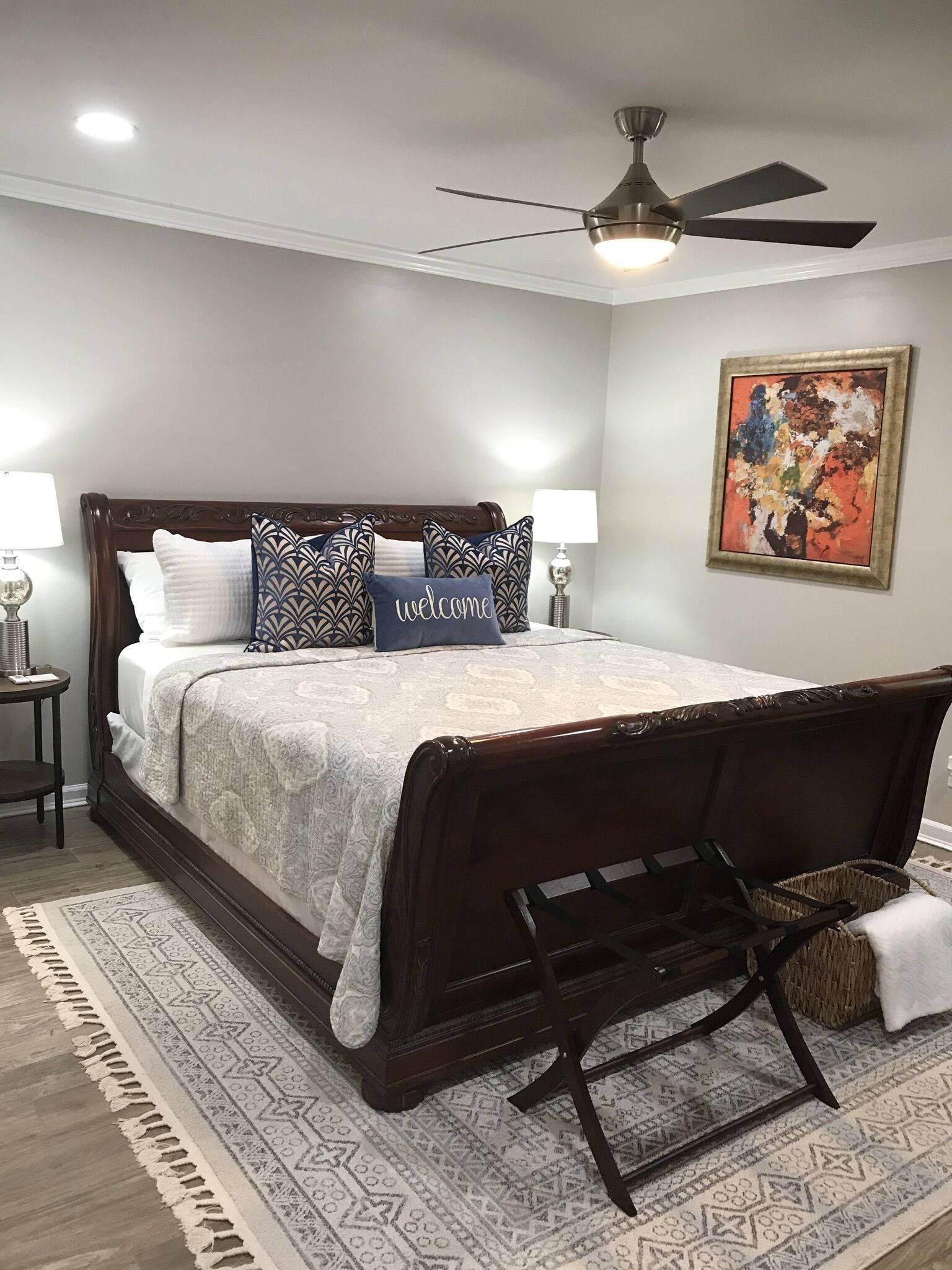 True Blue- MidCity in Huntsville, United States